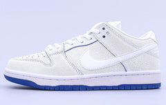 NIKE SB DUNK LOW PRO