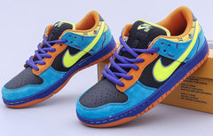 NIKE SB DUNK LOW PRO