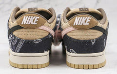 Travis Scott Nike SB Dunk Low.